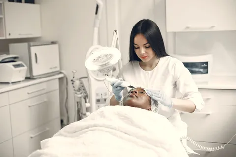 Perawatan kategori Perawatan Wajah di Laasya Derma Clinic